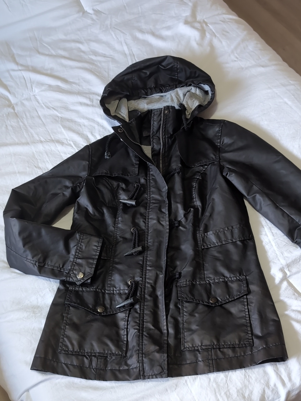 Suzy Shier Black Hooded Rain/Utility Jacket
